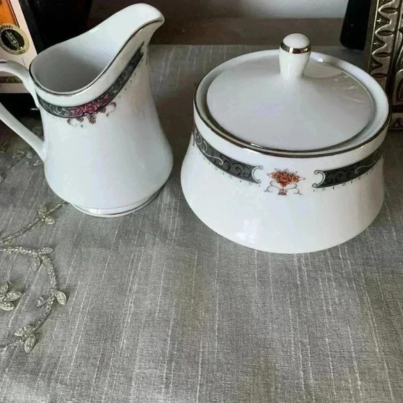 Beautiful Crescent fine  China Set by Ranmaru. - Picture 3 of 8